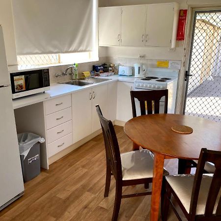 Waldeck Heights Apartment Geraldton Exterior photo