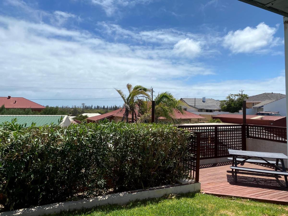 Waldeck Heights Apartment Geraldton Exterior photo